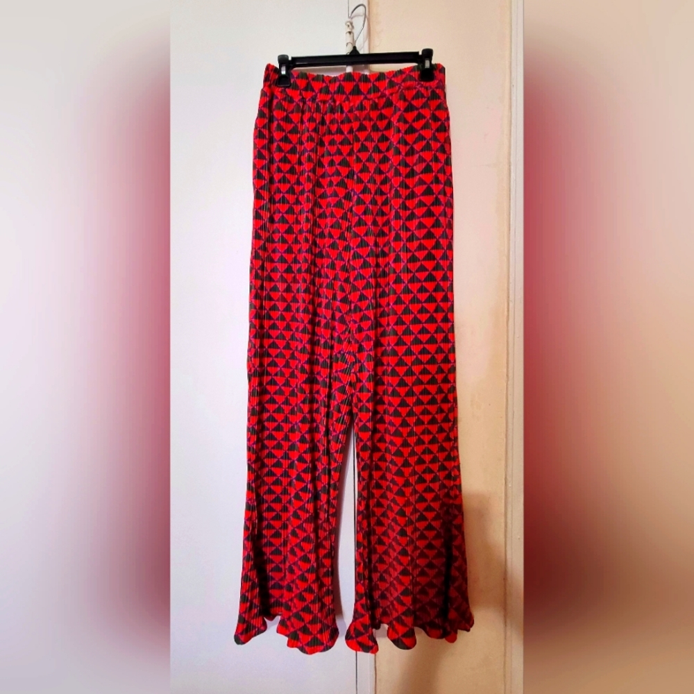 brand new flare pants with pocket